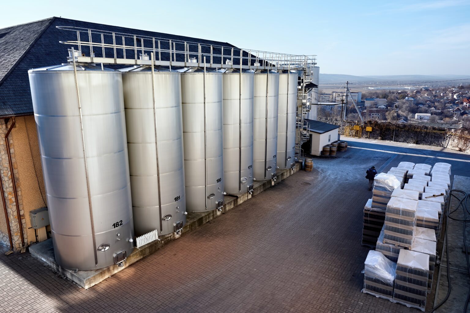 How Vertical Water Storage Tanks Support Efficient Water Management