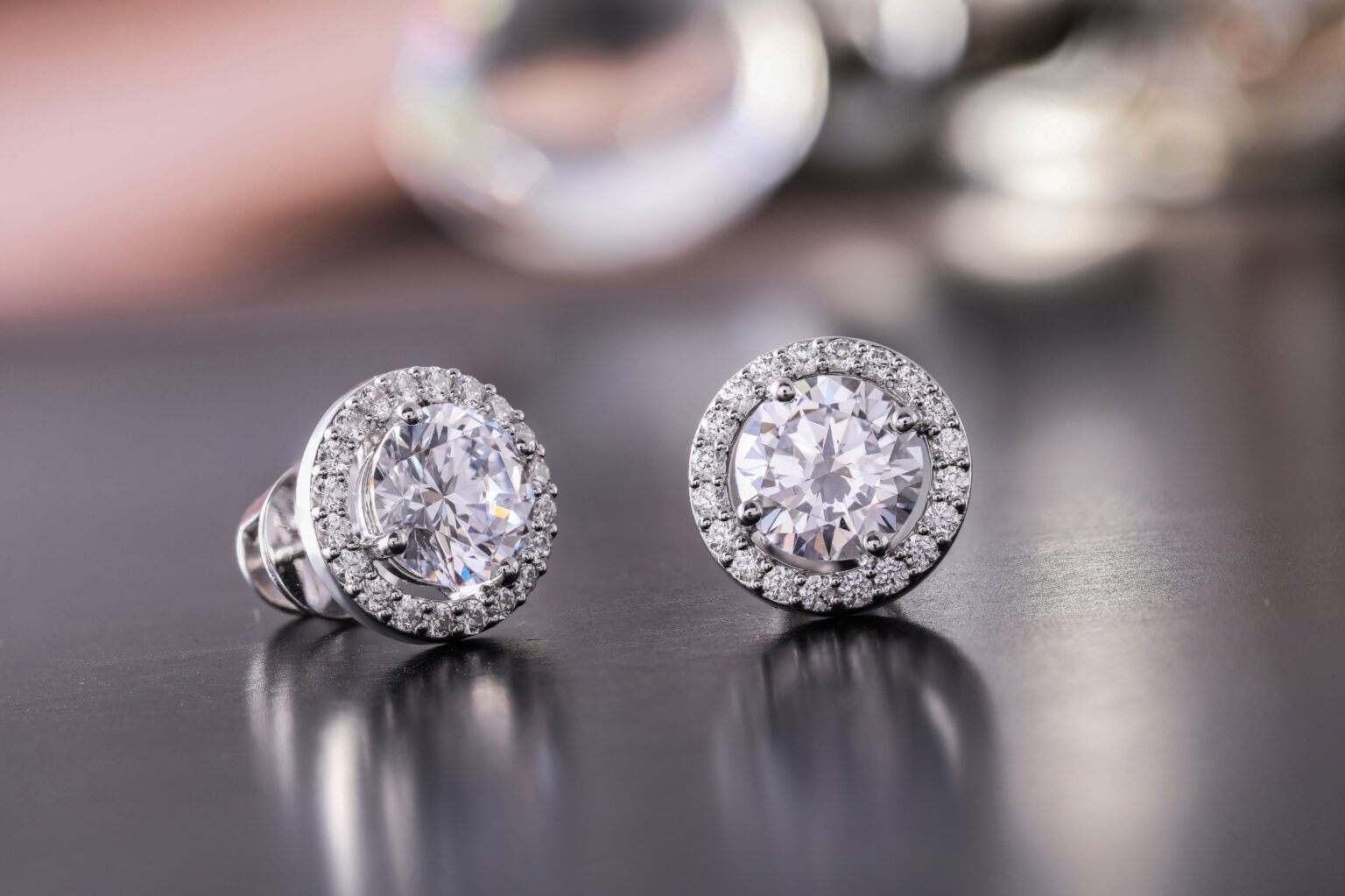 A Guide to Building a Timeless Diamond Jewelry Collection